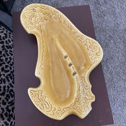 1966 Yellow Ash Tray In Good Condition 