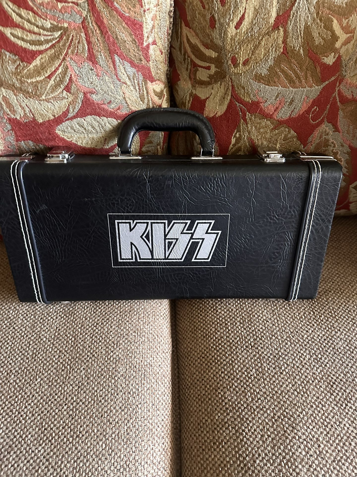 Kiss Guitar Case CD Set With Memorabilia