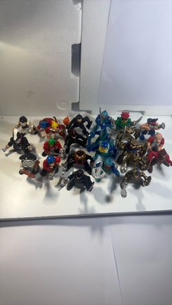 Lot of 20+ Small Action Figures