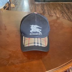 Burberry hat