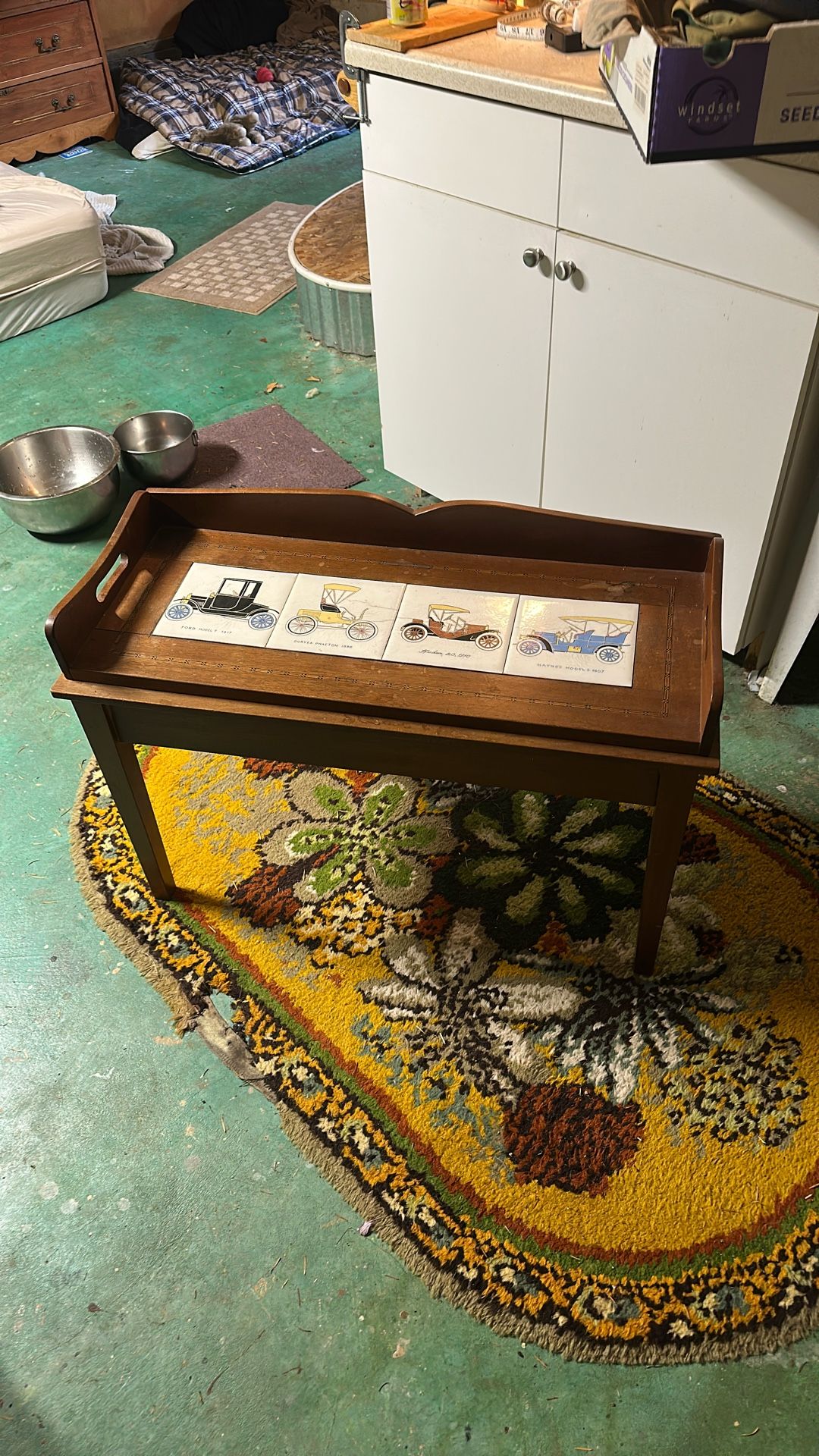 MCM Handmade Server Bench With Tiles