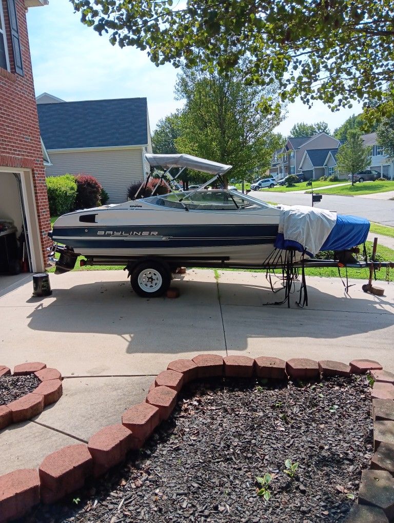 1991 Bayliner 3.0 Liter