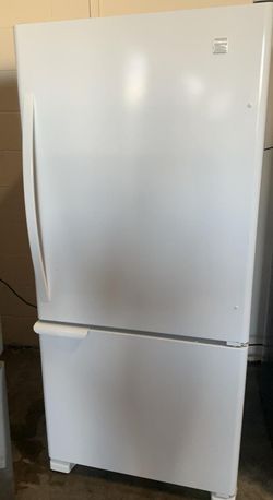 Kenmore Bottom Freezer White Refrigerator
