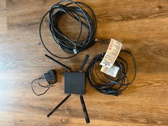 TP-Link WiFi, 10’ Power Cord, 20’ Ethernet Cable