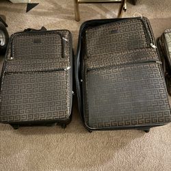 Large / Medium Soft Sided Suit Cases