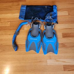Youth L /XL US Divers Swim Fins Snorkle Bag New