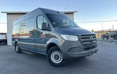 2019 Mercedes-Benz Sprinter 2500 Cargo