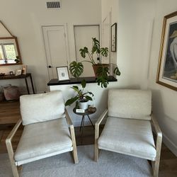 Pottery Barn Tahoma Boucle Fabric and Oak Wood Chair (2)