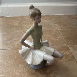 Lladro Ballerina Girl