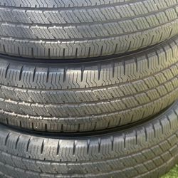Tires 205/75R16C 113/111R