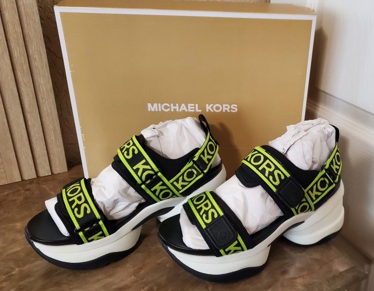 NIB. MICHAEL KORS Olympia Ladies Sandals