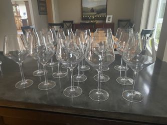 Clear Acrylic Glasses