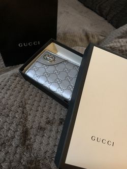 Gucci wallet