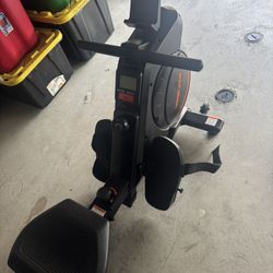 Yosuda Rower Machine