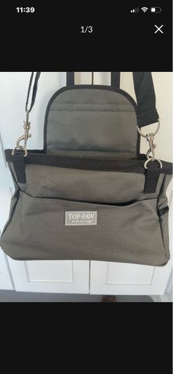 Top paw vehicle booster