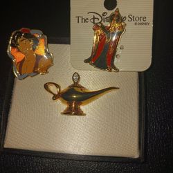 Pins: Vintage Rare Aladdin Bundle- Aladdin,  Jafar, Genie Bottle 