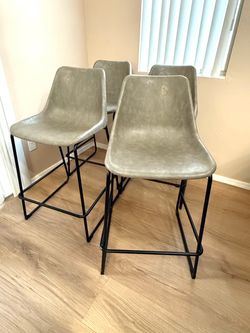 Grey Farmhouse Barstools (set of 4)