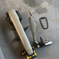 2012 Toyota Prius Front Passenger Door Handle 