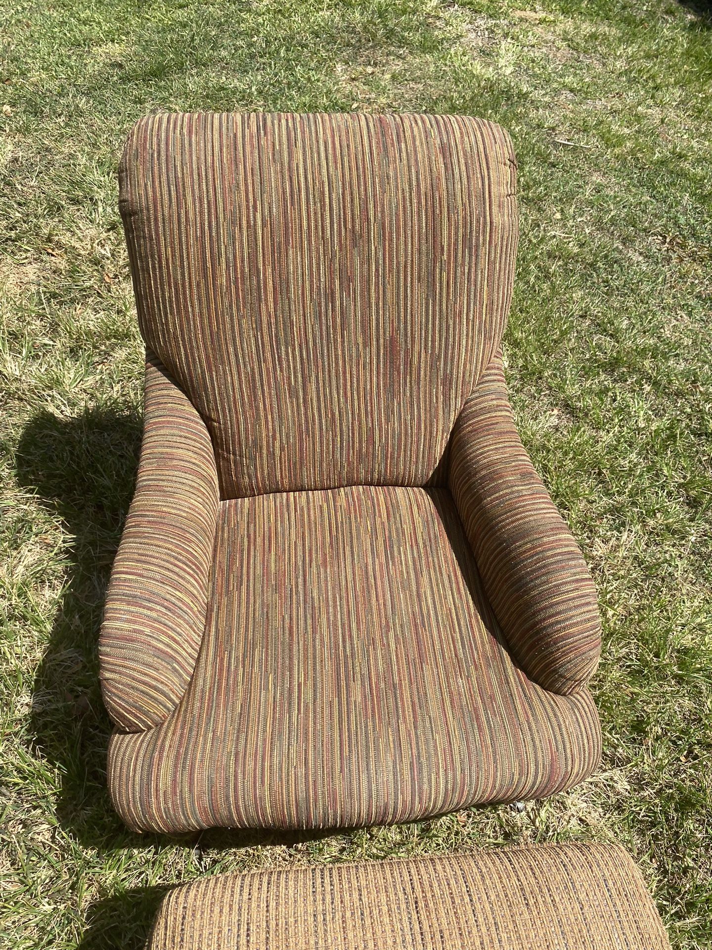 Brown chair With Ottoman