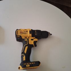 Dewalt Drill No Bateria 