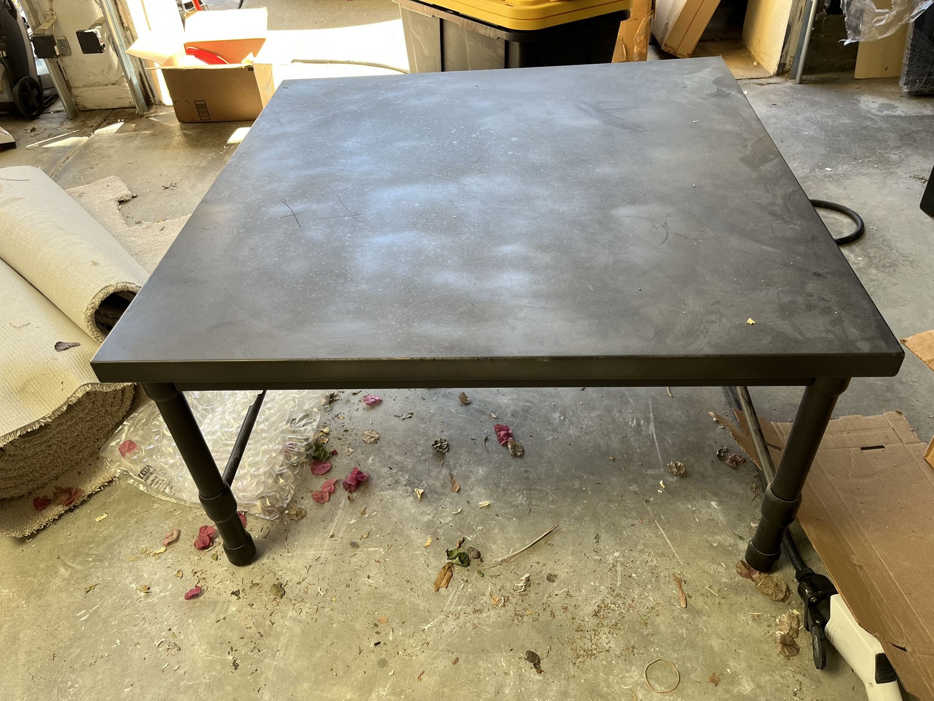Black Metal Cocktail Table