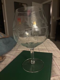 Floral Etched Crystal Wine Glass