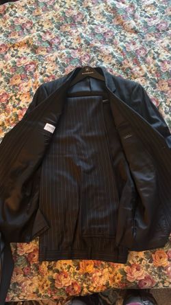 Armani Suit Nordstrom Tailored….. (42)