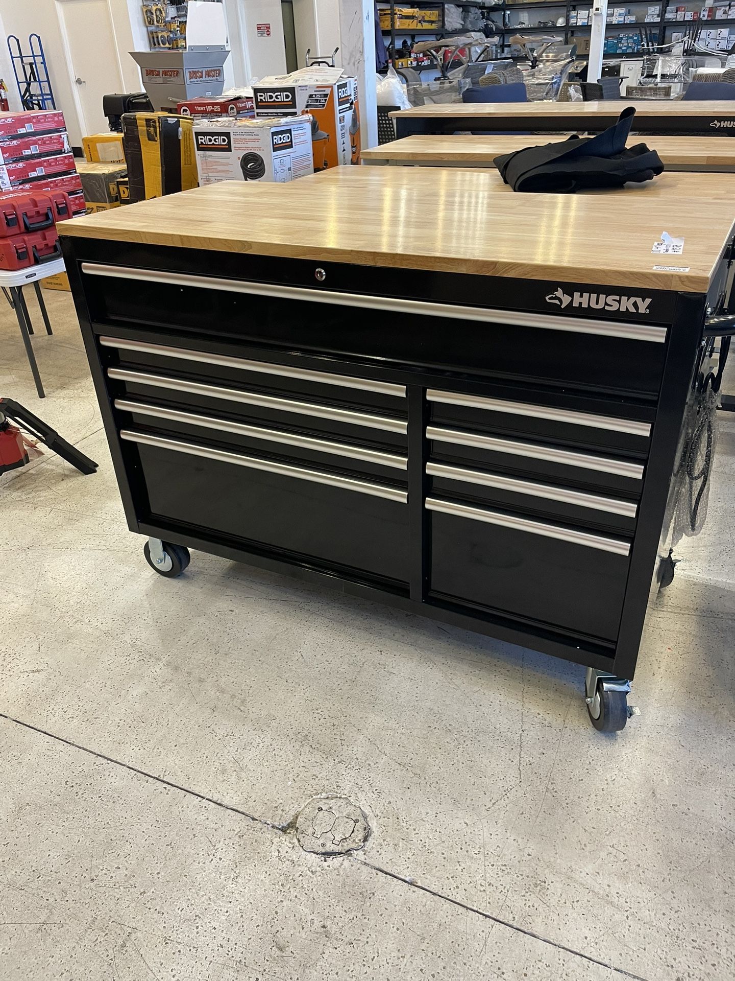 Husky 52 In W X 25 In D Standard Duty 9-drawer Mobile Workbench Tool Chest With Solid Wood Top In Gloss Black