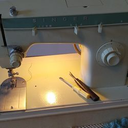 Vintage Singer sewing Machine