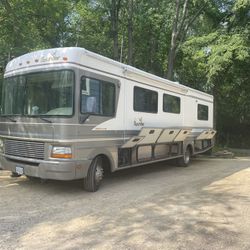 Fleetwood Bounder 31 Rv, Camper, Mobil Home
