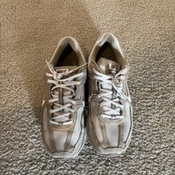 Nike Vomeros Size 9.5 Worn 2x