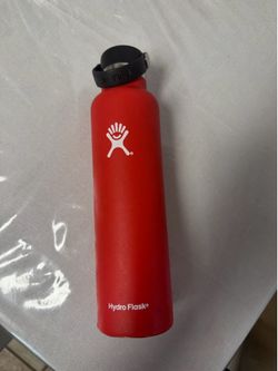 Red Hydro Flask Bottle, 24 oz, Excellent Condition