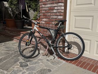 KHS Alite 1000 Mountain Bike – New Tires – Ready to Ride