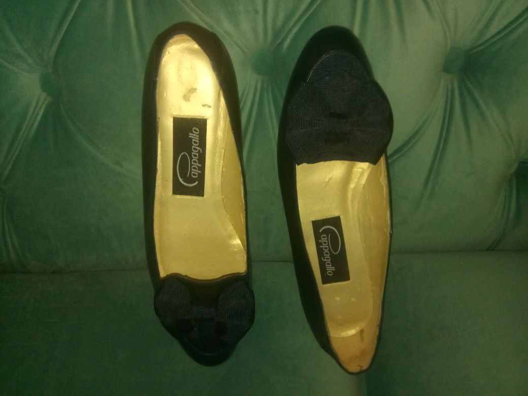 Papagallos brand new size 9 N