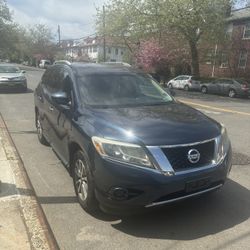 2014 Nissan Pathfinder