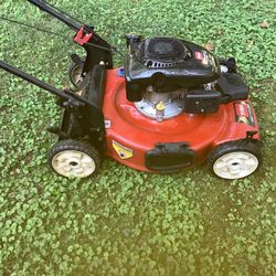 Self Proprelled Lawn Mower Runs Good  $ 100