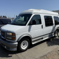 Gmc Savanna RV