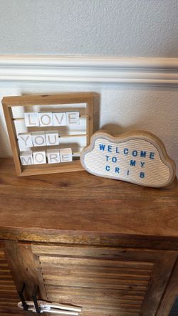 Baby room decor