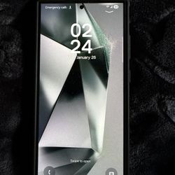 Samsung Galaxy S24 Ultra 256gb – Like New – Barely Used – Unlocked