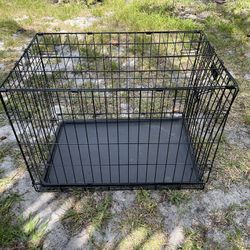 Dog Crate 30”W X 19”D X 22”H In Good Condition $40