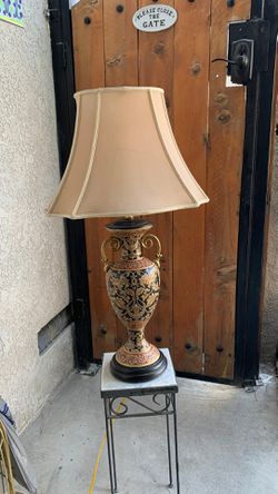 Gold leaf Asian lamp