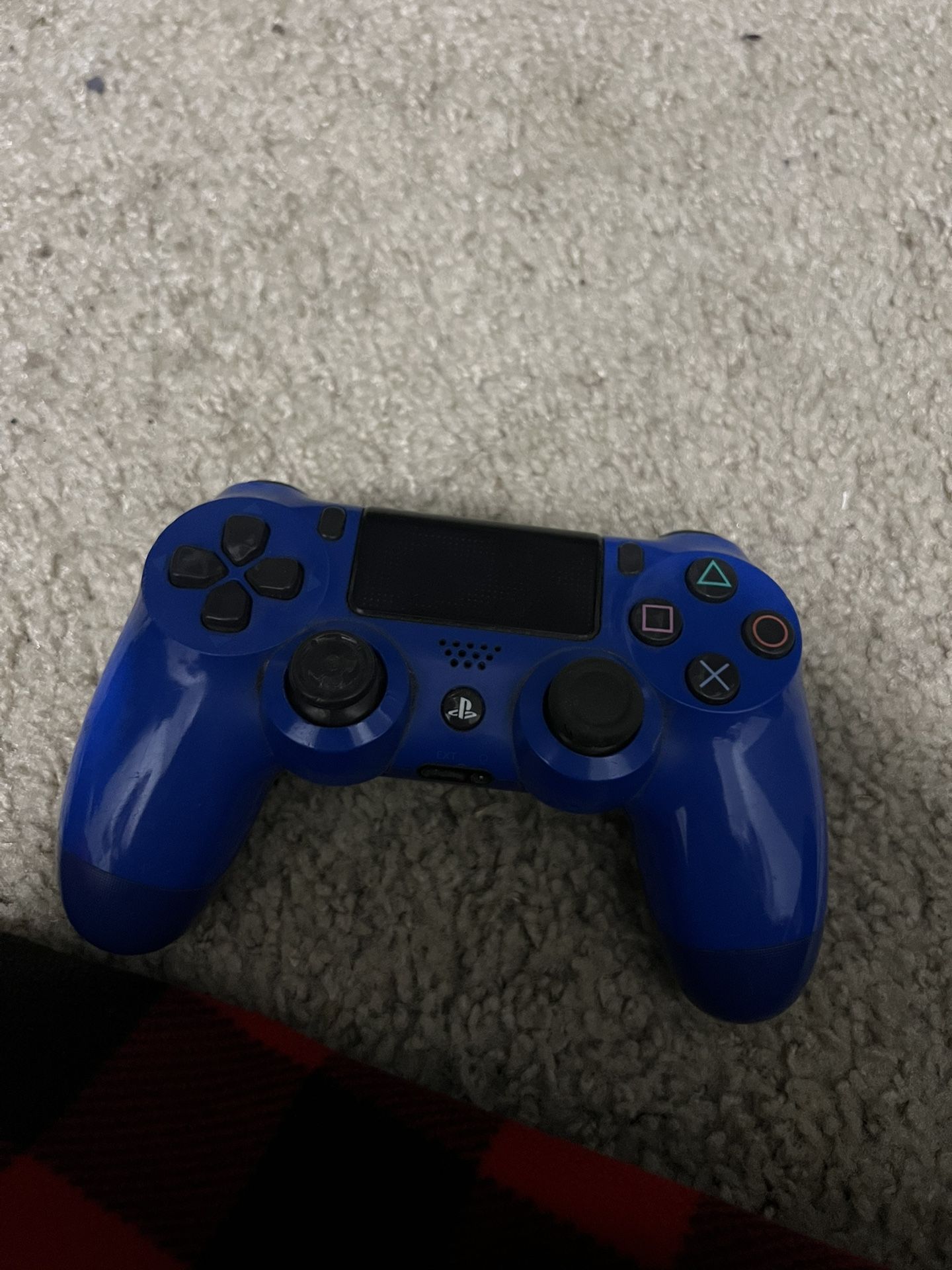 PS4 Controller