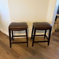 Barstool(s)