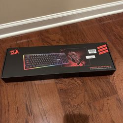 Redragon Gaming Essentials S107 Keyboard/Mouse/Mousepad 3 In 1 Set