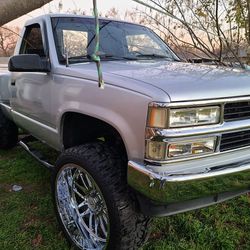 Chevi Silverado Z71 4x4 V8 1990 