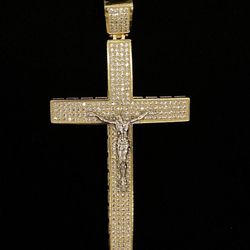 $1,450 Yellow Gold W Zirconia Cross Crucifix Charm 