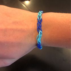 Rainbow Loom Bracelet(blue And Dark Blue)