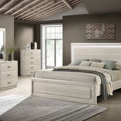 4 PCS QUEEN SIZE BEDROOM SET (BRAND NEW)(((MATTRESS NOT INCLUDED)))