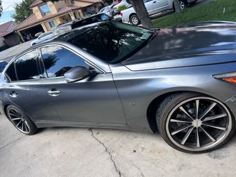 2015 Infiniti Q50