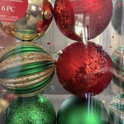 Holiday Ornament Set – Large 6-Piece Ashland Decorations
